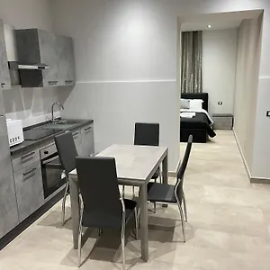  Affittacamere Le Del Corso Italia